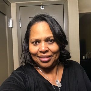 Meet your Posher, Angela